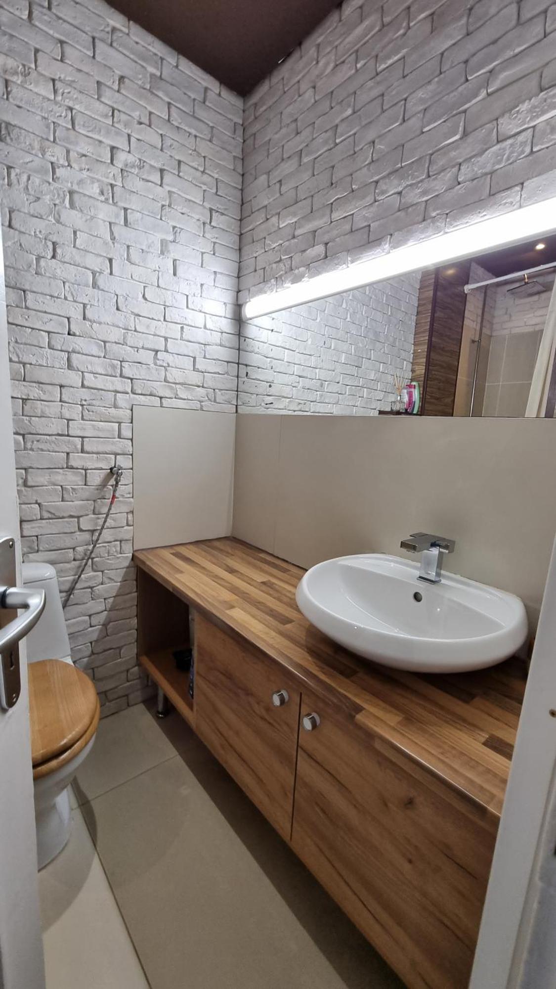 Central Apartment *